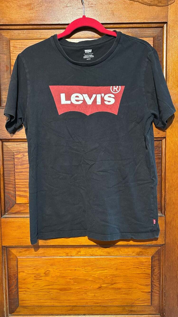 Vintage Levi's Logo Classic Standard T-shirt Black
